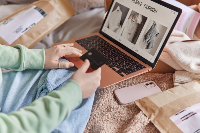 El impacto de la inteligencia artificial en las decisiones de compra durante el Cyber Monday 2026