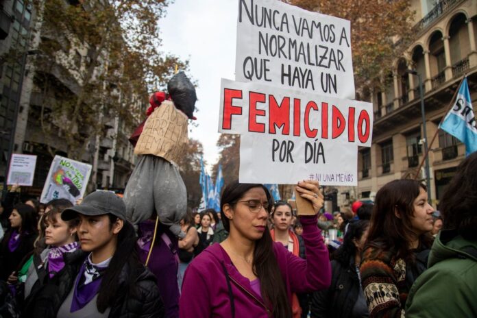 Femicidios en aumento: Una mujer muere cada 30 horas en el país